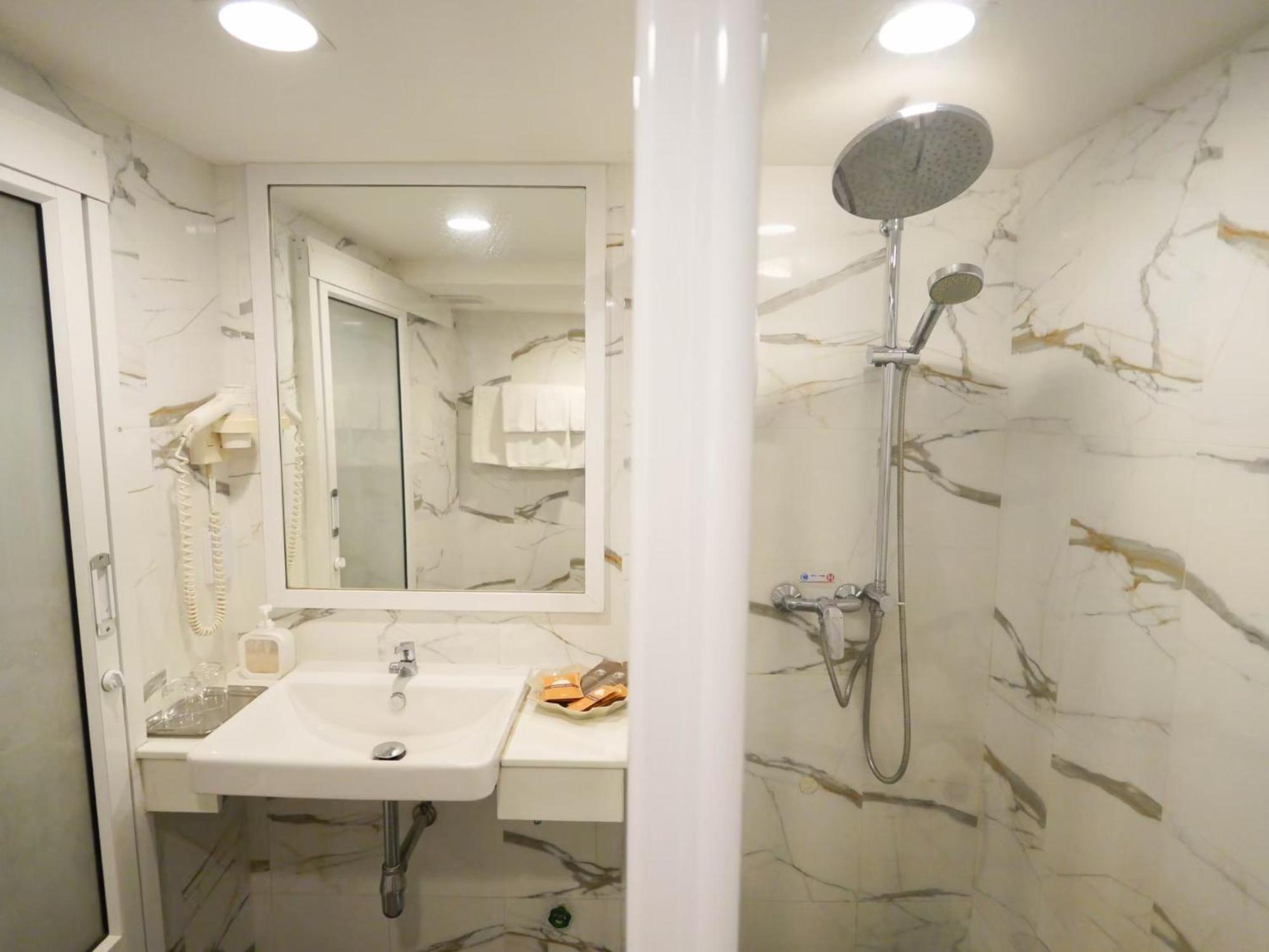 Sakol Hotel Hat Yai Ngoại thất bức ảnh