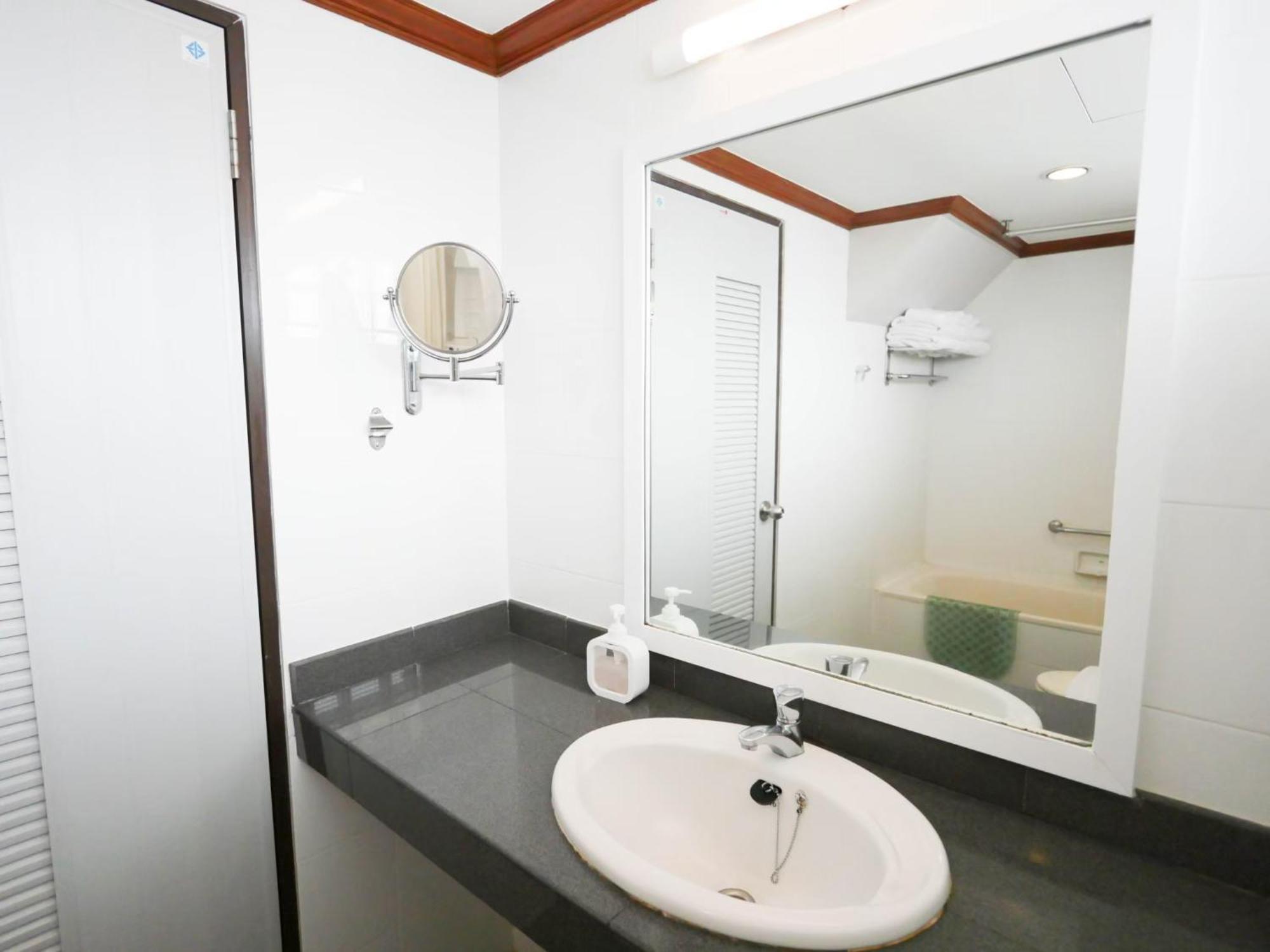 Sakol Hotel Hat Yai Ngoại thất bức ảnh