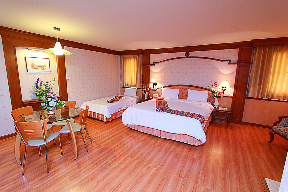 Sakol Hotel Hat Yai Ngoại thất bức ảnh