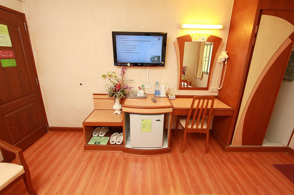 Sakol Hotel Hat Yai Ngoại thất bức ảnh