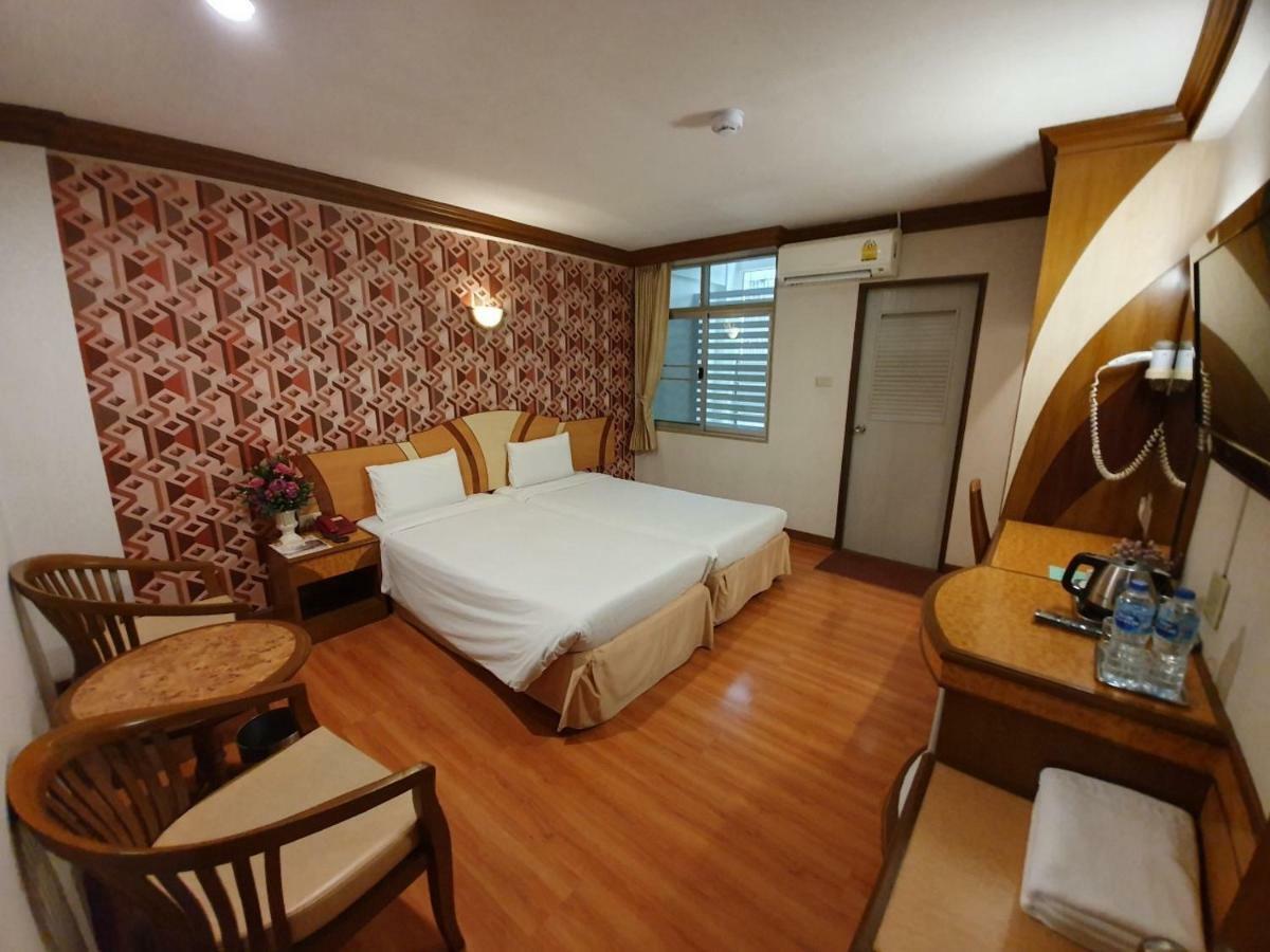 Sakol Hotel Hat Yai Ngoại thất bức ảnh