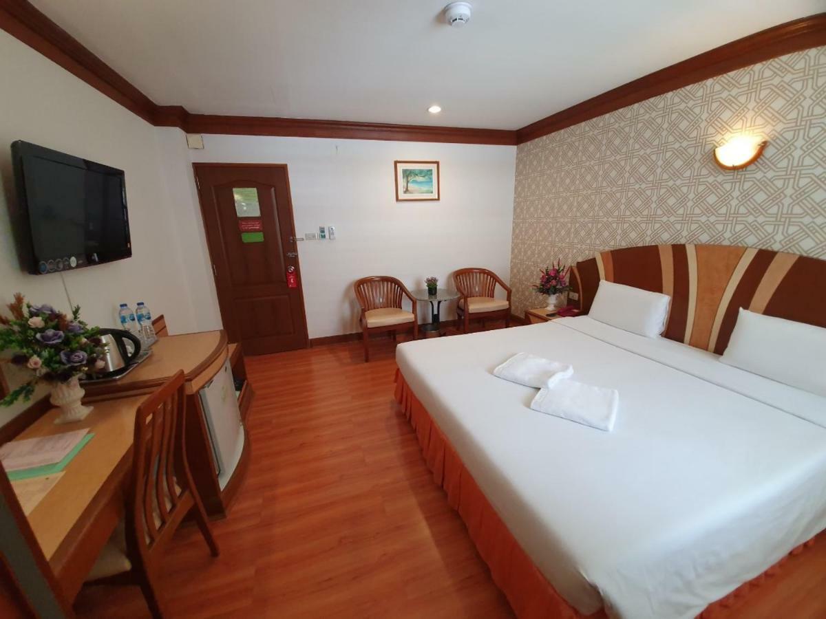 Sakol Hotel Hat Yai Ngoại thất bức ảnh